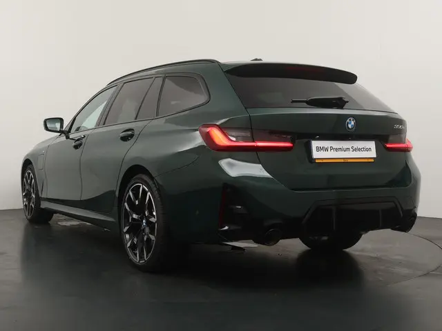 BMW 3 Serie Touring 330e 2025 Hybride Benzine 11