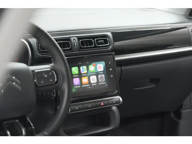 Citroën C3 PureTech 82 Shine 2018 Benzine 53