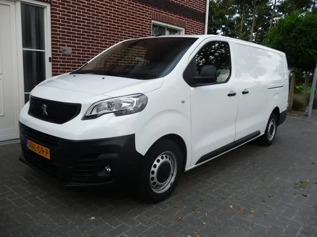 Peugeot Expert 2.0 BlueHDI 145 Long Premium 2022 Diesel 2