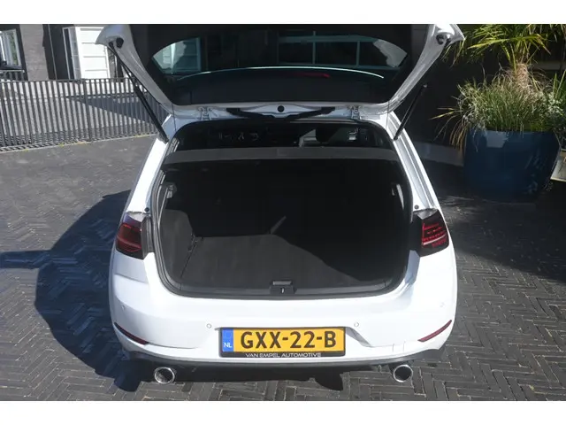 Volkswagen Golf 2.0 TSI GTI Perf. 2018 Benzine 14