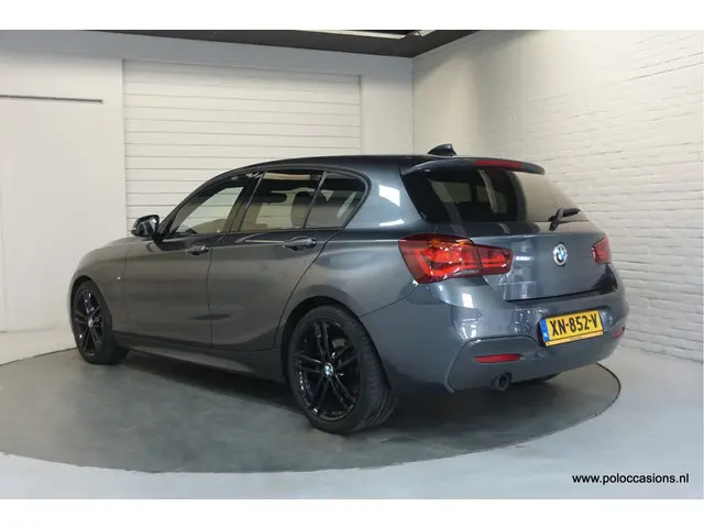BMW 1 Serie 118i Edition M Sport Shadow 2019 Benzine 2