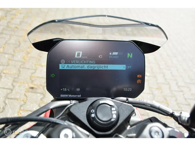 BMW S 1000 R  Alle pakketten 2022 Benzine 9