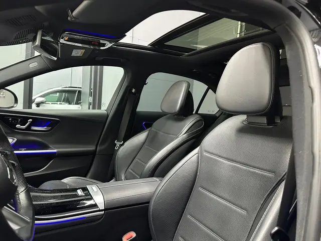 Mercedes-Benz C-Klasse C300 AMG Line 2021 Benzine 9