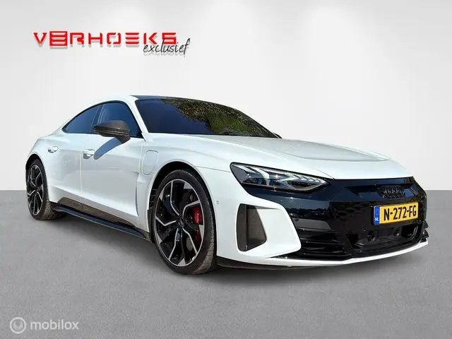 Audi e-tron GT 3