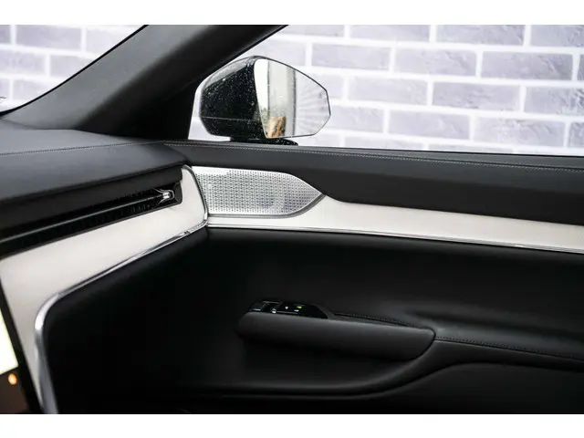Volvo EX90 Twin Motor Performance Ultra 2025 Elektrisch 31