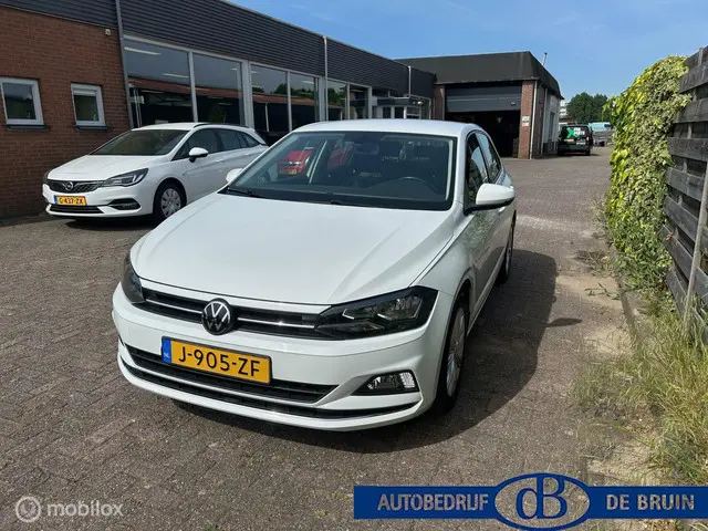 Volkswagen Polo 1.0 TSI Highline Navigatie 2020 Benzine 2