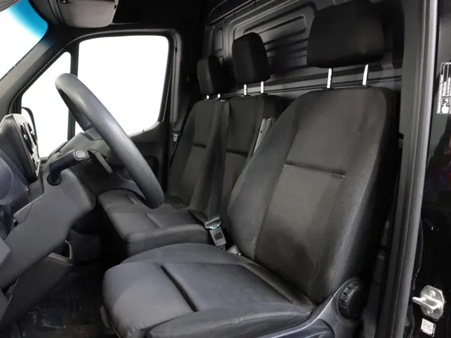 Mercedes-Benz Sprinter L3H2 Automaat 2023 Diesel 12