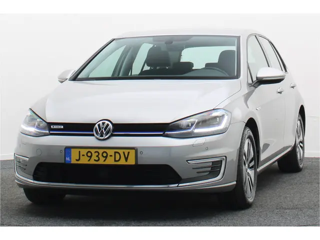 Volkswagen e-Golf E-DITION 2020 Elektrisch 22