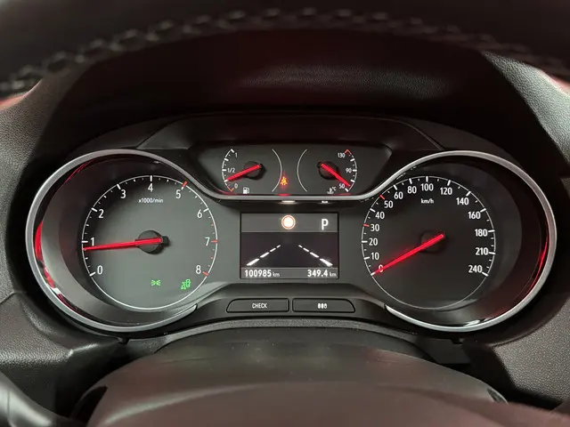 Opel Grandland X 1.2 Turbo Innovation 2019 Benzine 27