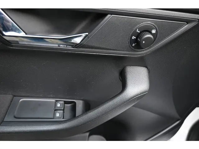 Škoda Fabia Combi 1.0 TSI Business Edition 2019 Benzine 25