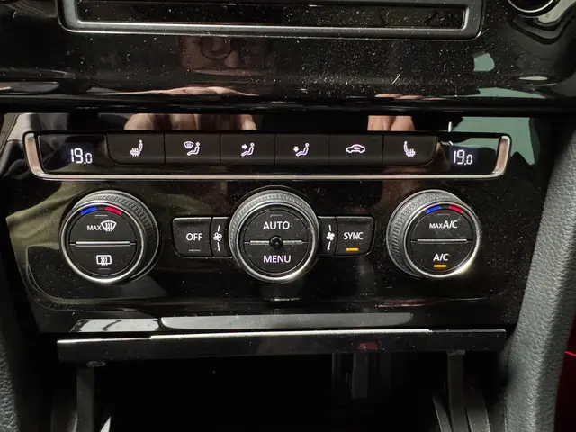 Volkswagen Golf 1.4 TSI Business Edition 2014 Benzine 19