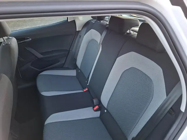 SEAT Ibiza 1.0 TSI Excellence 2018 Benzine 12