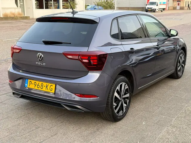Volkswagen Polo 1.0 TSI Life l ACC l 2022 Benzine 16