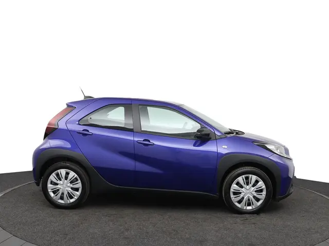 Toyota Aygo X 1.0 VVT-i MT Play 2025 Benzine 13
