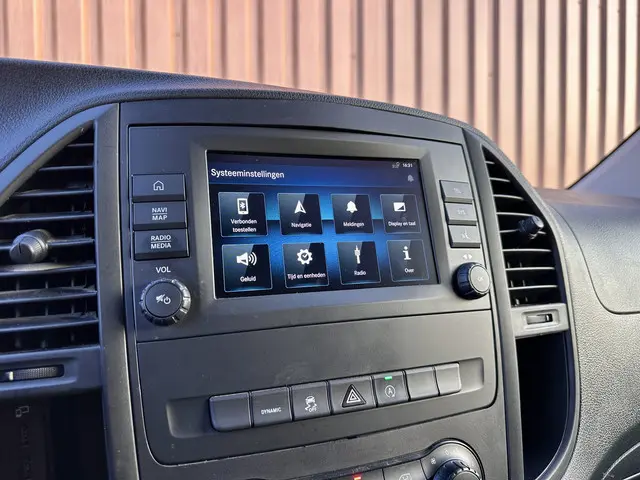 Mercedes-Benz Vito 119 CDI Extra Lang 2022 Diesel 25