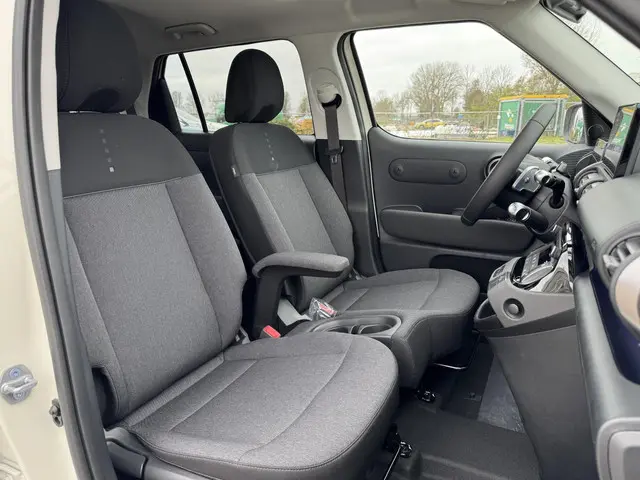 Hyundai Inster Evolve 49 kWh 2025 Elektrisch 9