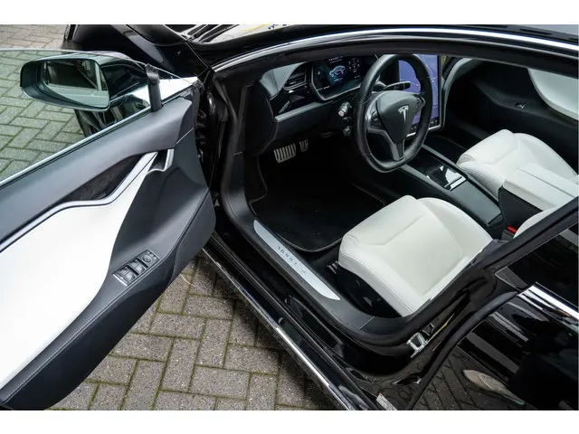 Tesla Model S Performance Ludicrous 2019 Elektrisch 8