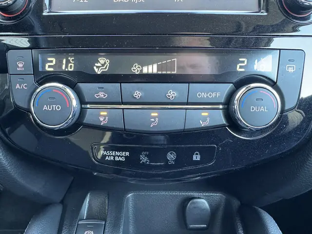 Nissan QASHQAI 1.2 N-Connecta 2018 Benzine 23