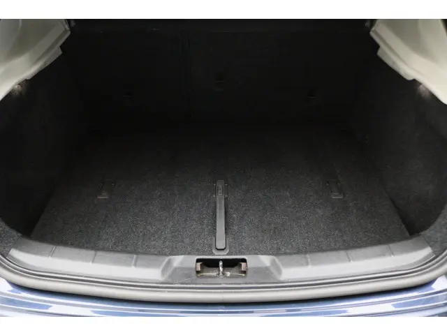 Volvo V40 Cross Country 1.6 T4 Summum 2013 Benzine 15