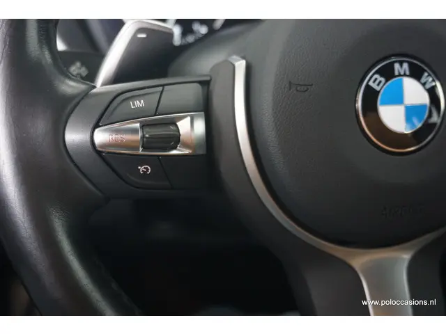BMW 1 Serie 118i 2018 Benzine 22