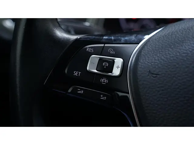 Volkswagen T-Roc 1.5 TSI Style 2021 Benzine 23