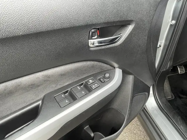 Suzuki Vitara 1.4 S 2016 Benzine 11