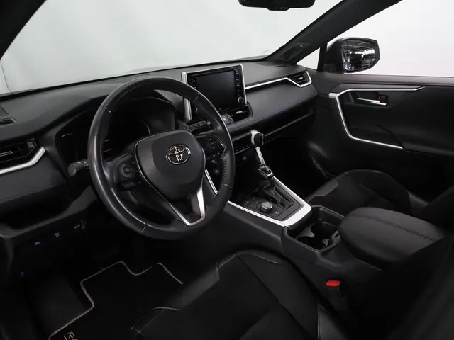 Toyota RAV4 2.5 Hybrid AWD Bi-Tone 2020 Hybride Benzine 18