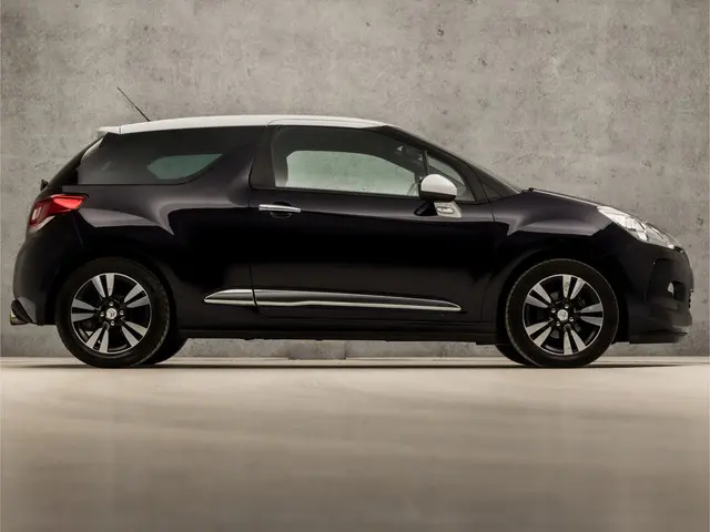 Citroën DS3 1.2 VTi So Chic 2014 Benzine 4