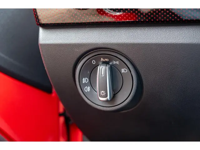 Volkswagen up! 1.0 TSI GTI | Pano | Beats | Camera 2018 Benzine 17