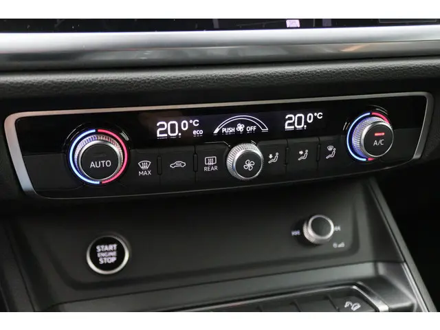 Audi Q3 45 TFSI e S edition 2021 Hybride Benzine 51