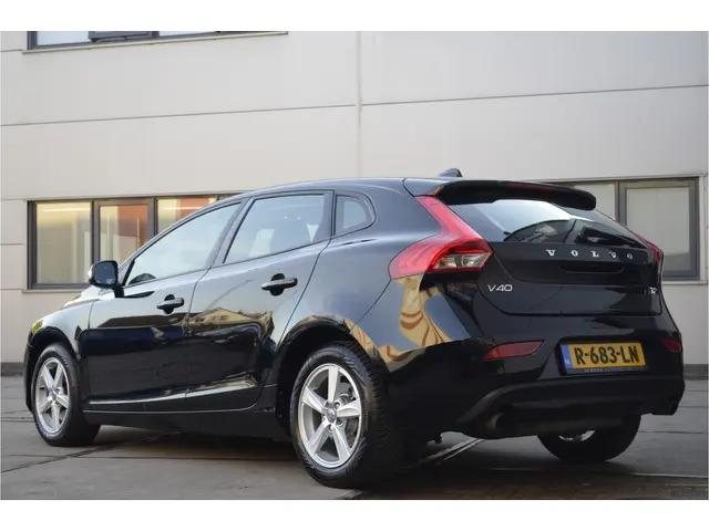 Volvo V40 1.6 T2 Momentum 2014 Benzine 7