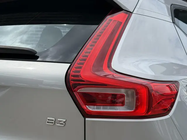 Volvo XC40 2.0 B3 Plus Dark 2023 Benzine 9