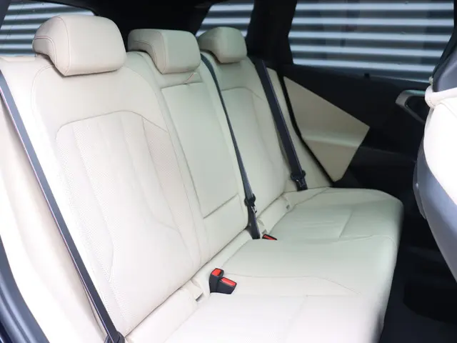 BMW X3 30e xDrive 2025 Hybride Benzine 10