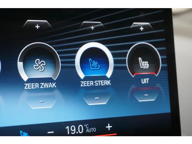 BMW iX xDrive50 2023 Elektrisch 15