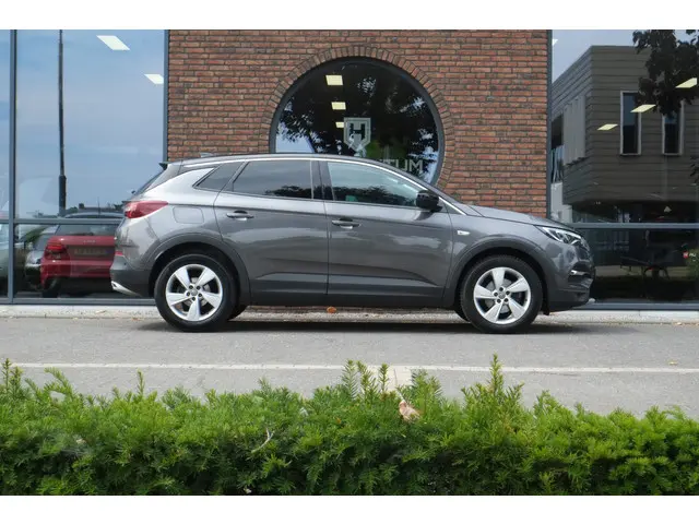 Opel Grandland X 1.2 Turbo Ultimate 2019 Benzine 5