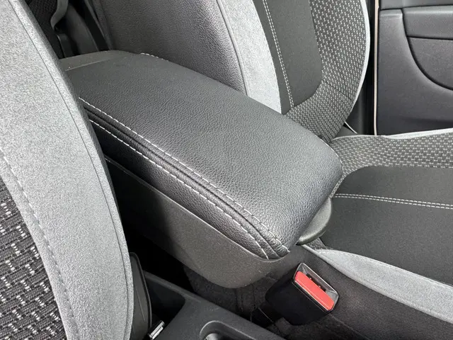 Renault Captur 1.2 TCe Bose 2018 Benzine 13