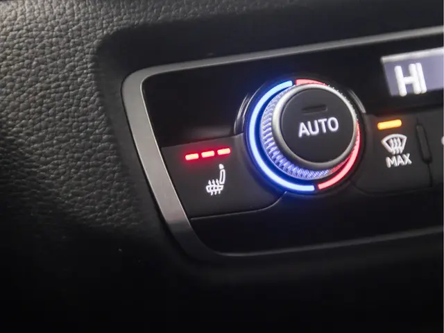 Audi A3 Limousine 35 TFSI S-Line Sport 2019 Benzine 10