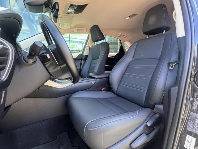 Lexus NX 300h Edition 30 2021 Hybride Benzine 6