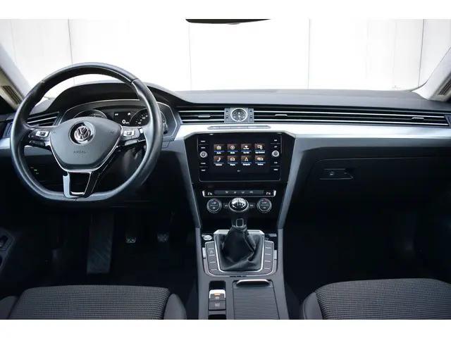 Volkswagen Arteon 1.5 TSi 2018 Benzine 6