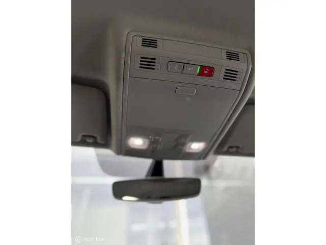 Volkswagen e-Golf Met zwaailicht 2018 Elektrisch 15