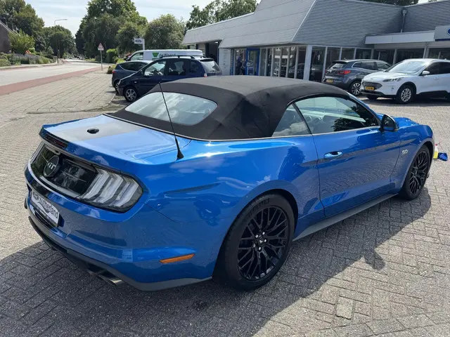 Ford Mustang Convertible 5.0 V8 GT 2021 Benzine 4