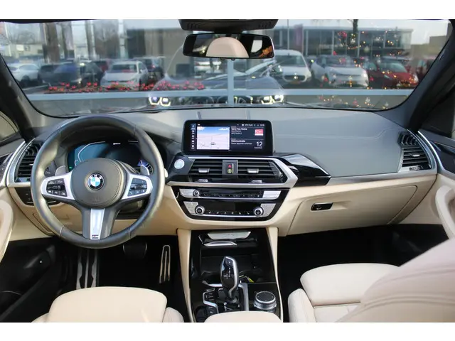 BMW X3 xDrive30e High Executive 2020 Hybride Benzine 4