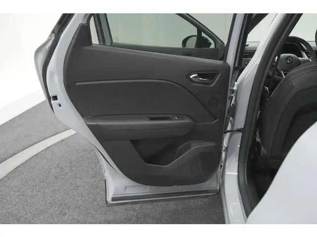 Renault Captur TCe 90 Techno 2025 Benzine 78