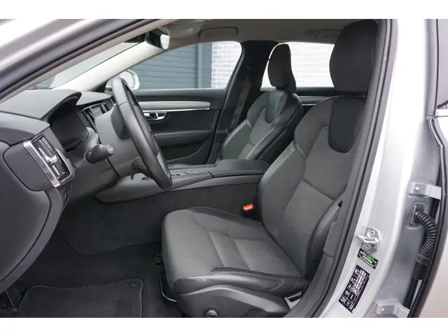 Volvo V90 2.0 T5 Momentum 2019 Benzine 10