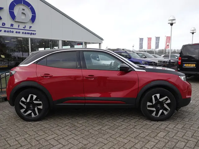 Opel Mokka-e Business Elegance 50-kWh 2021 Elektrisch 2