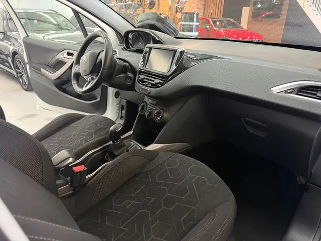 Peugeot 2008 1.2 PureTech Blue Lease 2016 Benzine 5