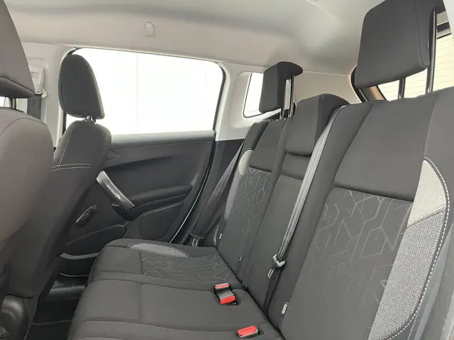 Peugeot 2008 PureTech 82 ETG Blue Lion 2016 Benzine 9