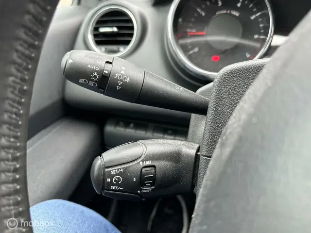Peugeot 3008 1.2 PureTech Style 2015 Benzine 15