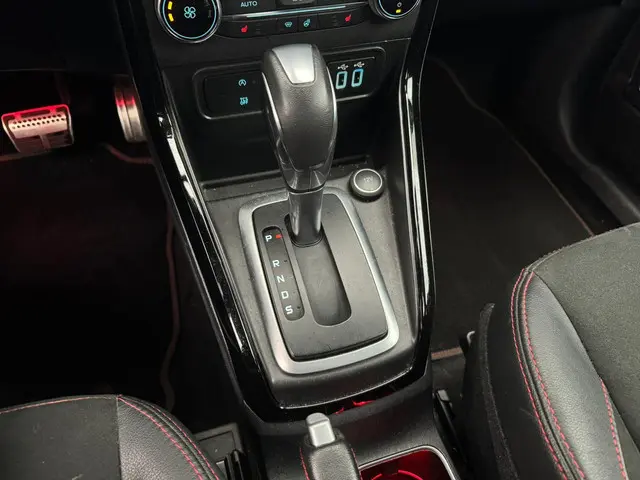 Ford EcoSport 1.0 EcoBoost ST-Line Black 2019 Benzine 17