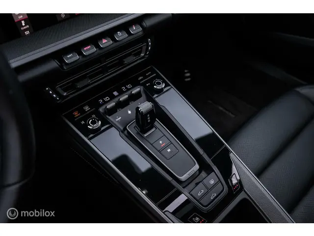 Porsche 911 3.0 Carrera 2020 Benzine 62